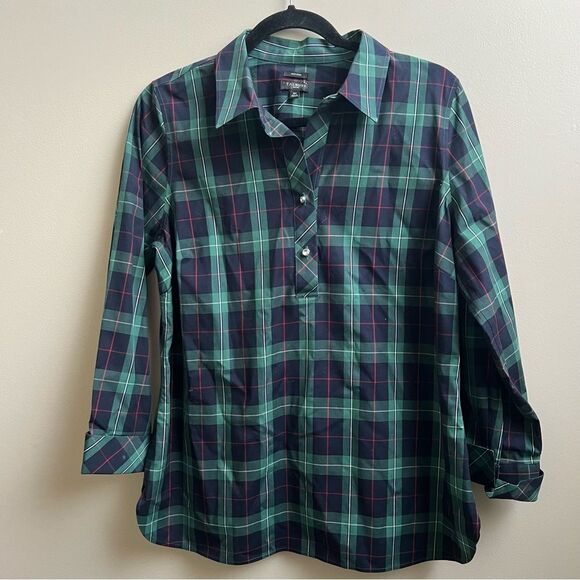 Talbots plaid green rhinestone buttons Size 10 petite - Picture 1 of 4